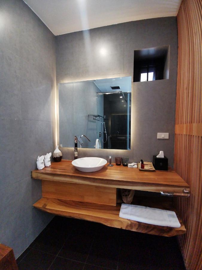 M5 Hotel
